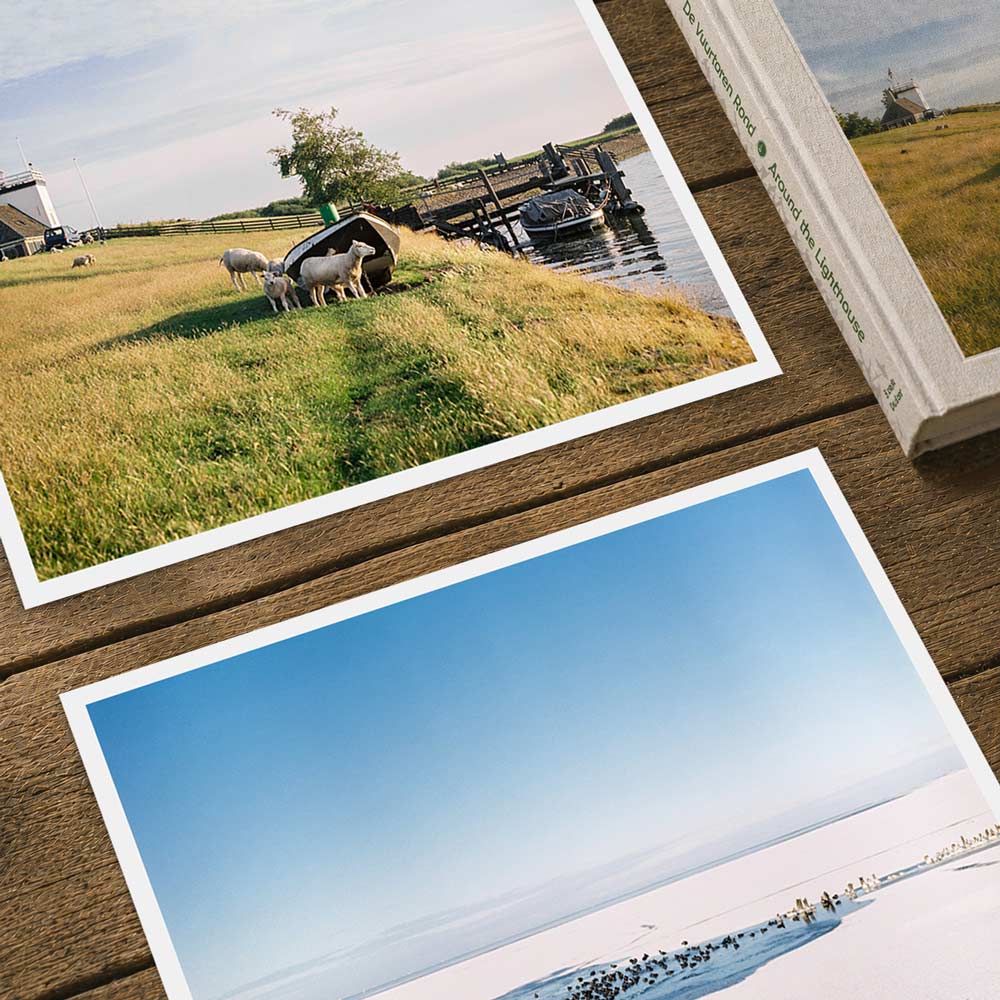 Speciale editie van De Vuurtoren Rond met twee prints.